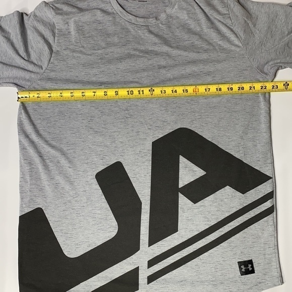 Under Armour Loose Gray Heat Gear Tshirt Large Graphic Print Large - Picture 7 of 8